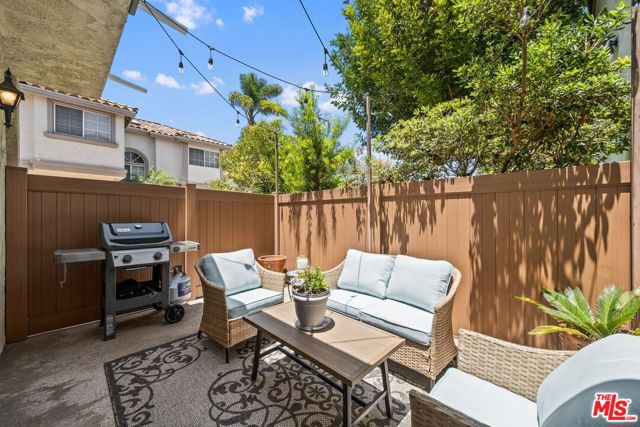 2020 FARRELL Avenue, Redondo Beach, California 90278, 4 Bedrooms Bedrooms, ,2 BathroomsBathrooms,Residential,Sold,FARRELL,22171389