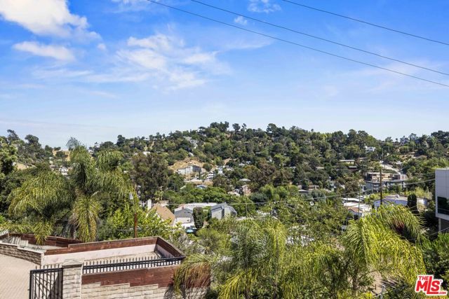 2222 Bancroft Avenue, Los Angeles CA: https://media.crmls.org/mediaz/bb09a515-e3ff-45a8-9b83-667bc45f8e05.jpg
