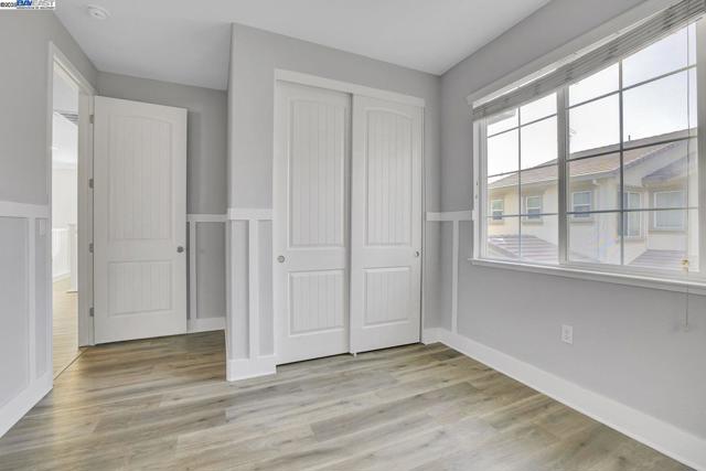 269 Alta St, Brentwood CA: https://media.crmls.org/mediaz/bb09a861-0eb6-47c1-a387-283e6346e285.jpg