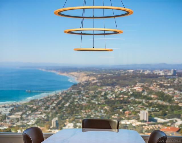 Image 11 of 50 For 2032 Via Casa Alta