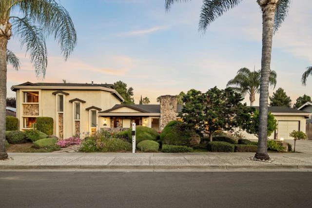 1462 Robsheal Drive, San Jose CA: https://media.crmls.org/mediaz/bb0b8216-e909-4803-8230-1789104b9d94.jpg