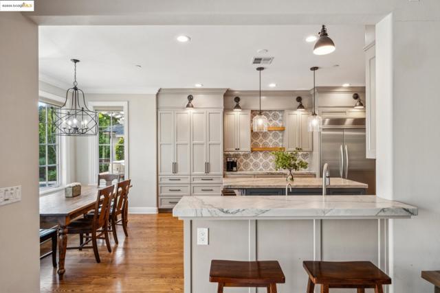 21 Samantha Dr, Lafayette CA: https://media.crmls.org/mediaz/bb0bec6f-7da2-4183-91d3-4fb36b2e7128.jpg