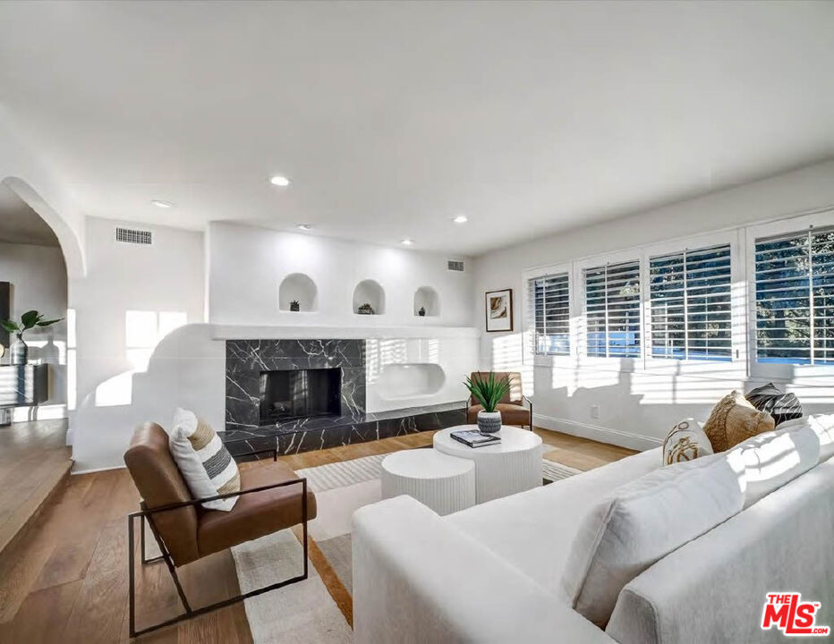 MLS #26835339 image #8