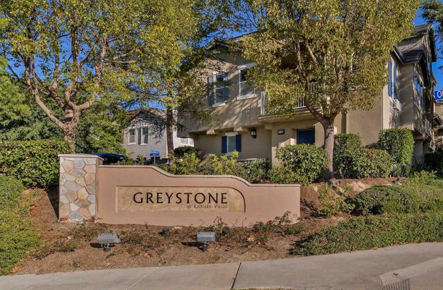 2745 White Pine Ct, Chula Vista CA: https://media.crmls.org/mediaz/bb0d00db-ab0b-4abd-9630-93f71cfbe1b9.jpg