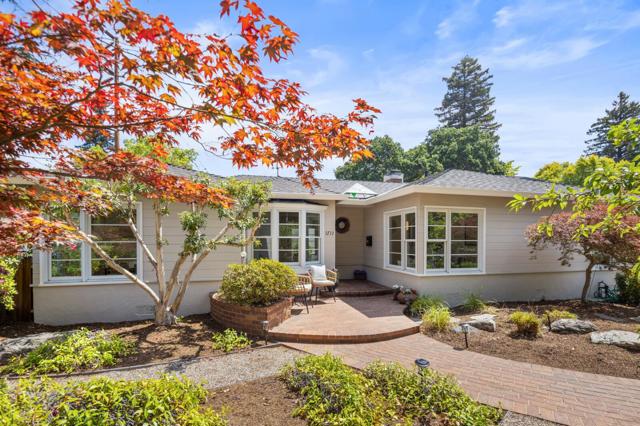 1711 Guinda Street, Palo Alto CA: https://media.crmls.org/mediaz/bb0d50ab-7211-487c-a656-9a643d954127.jpg