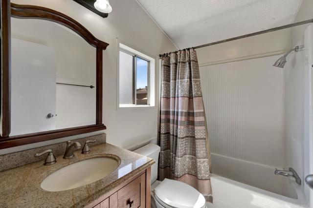 Detail Gallery Image 24 of 28 For 10707 Jamacha #24,  Spring Valley,  CA 91978 - 3 Beds | 2 Baths