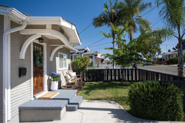 4218 Hamilton Street, San Diego CA: https://media.crmls.org/mediaz/bb0eb0ad-689a-4fc9-895a-75bee8d7c500.jpg