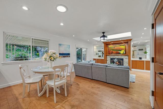 435 Ewing Drive, Pleasanton CA: https://media.crmls.org/mediaz/bb107eb7-3cb5-493c-8ce2-79abcdeb61ce.jpg