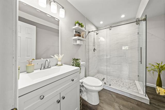 Detail Gallery Image 17 of 38 For 465 Fourth Ave #8,  Chula Vista,  CA 91910 - 2 Beds | 2 Baths