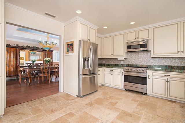 Detail Gallery Image 15 of 30 For 12941 via Esperia, Del Mar,  CA 92014 - 2 Beds | 1 Baths