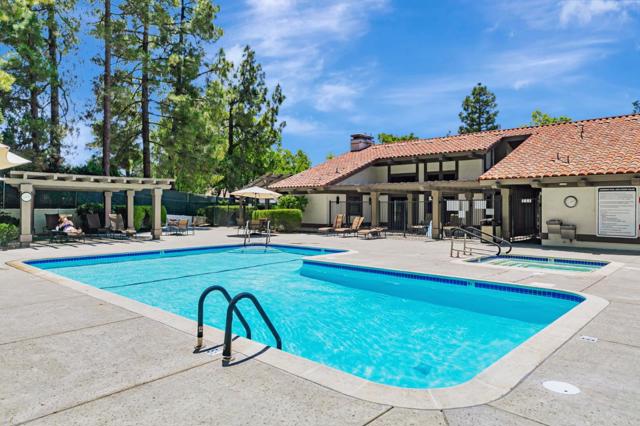 8377 Riesling Way, San Jose CA: https://media.crmls.org/mediaz/bb110988-9667-4e3f-a1d4-6d1a7b141a3f.jpg