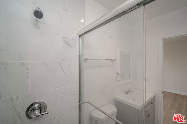 204 E 29th Street, Los Angeles CA: https://media.crmls.org/mediaz/bb111cde-1316-43ad-9109-2e6ba78f09a6.jpg