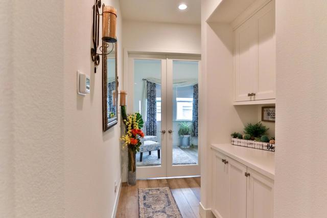 2102 White Oak Drive, Hollister CA: https://media.crmls.org/mediaz/bb11797f-3723-408c-8eca-cd816a8658c5.jpg