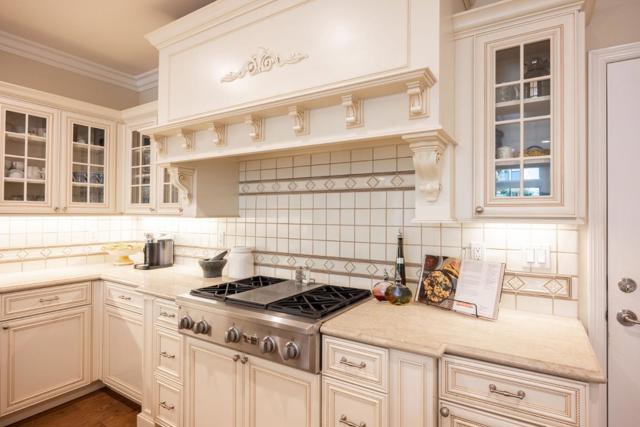 102 Carnoustie Drive, Half Moon Bay CA: https://media.crmls.org/mediaz/bb133b6a-4959-4bfc-996c-355f092f0eb9.jpg