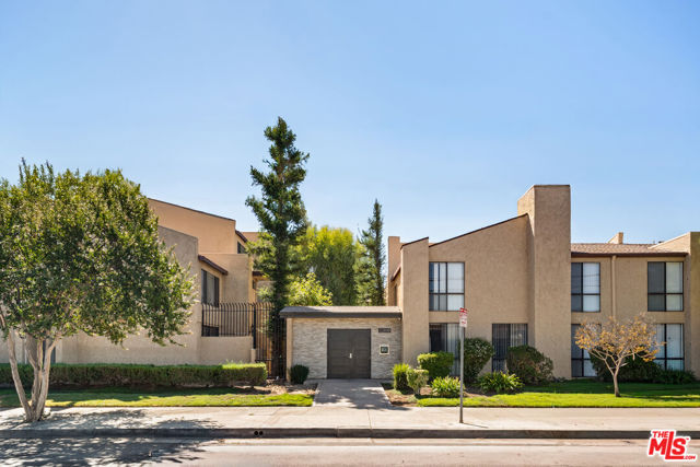 22038 Vanowen Street, Woodland Hills CA: https://media.crmls.org/mediaz/bb1378f3-ea56-4c9d-85d2-691ee83c286a.jpg
