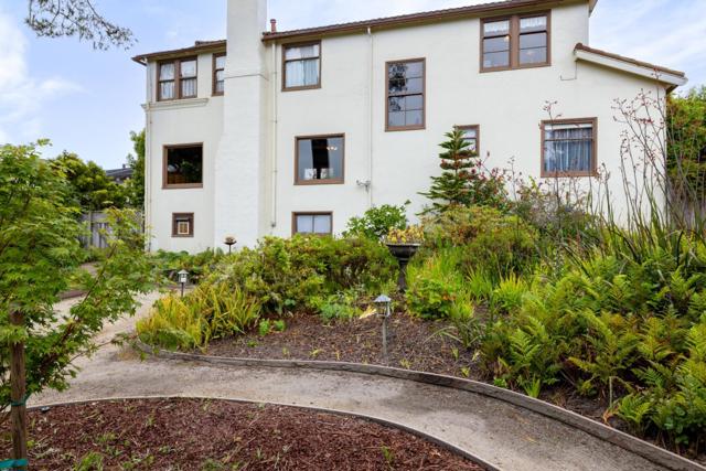 944 Bayview Avenue, Pacific Grove CA: https://media.crmls.org/mediaz/bb138d1b-ed19-40f6-b350-4b57275a0fb5.jpg