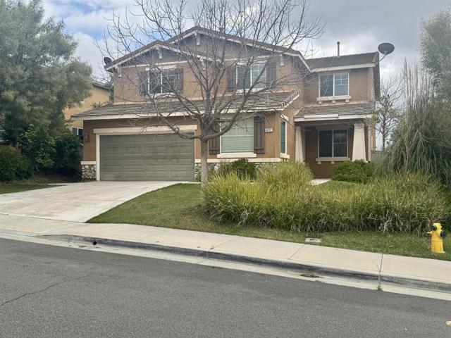 46197 Via La Tranquila, Temecula CA: https://media.crmls.org/mediaz/bb13fef2-aad3-42e2-a8e1-d1cb81d44787.jpg