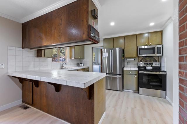 1970 Cox Road, Aptos CA: https://media.crmls.org/mediaz/bb1600d4-c356-423b-bd79-adad81834fc9.jpg
