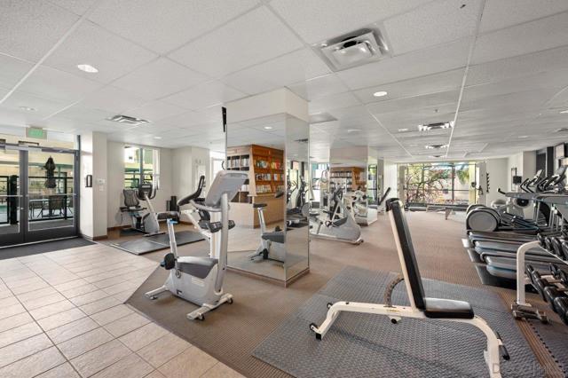 555 Front Street, San Diego CA: https://media.crmls.org/mediaz/bb17010b-4aff-4efd-abf6-e47cc258882b.jpg