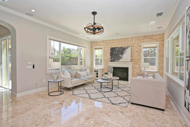 3009 Drysdale St, Danville CA: https://media.crmls.org/mediaz/bb17af21-c4f3-4db1-827e-df57c8ee4dfa.jpg