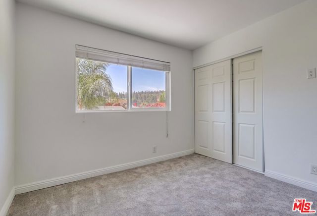 687 Mount Carmel Drive, Claremont CA: https://media.crmls.org/mediaz/bb19011f-3117-4c66-880d-f7f60c19900a.jpg