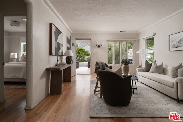 1740 Clearview Road, Santa Barbara CA: https://media.crmls.org/mediaz/bb1ba689-19ae-4ad5-8a3c-2ac14becaa0f.jpg