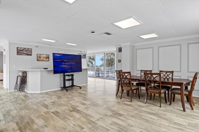 400 Davey Glen Road, Belmont CA: https://media.crmls.org/mediaz/bb1c5593-6c23-46dc-81aa-5ecb328262af.jpg