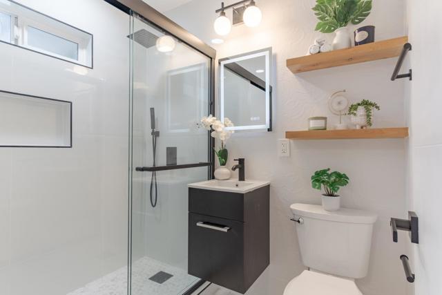 2680 Chopin Avenue, San Jose CA: https://media.crmls.org/mediaz/bb1d04aa-d610-4b35-8819-f4c5c7516d7d.jpg