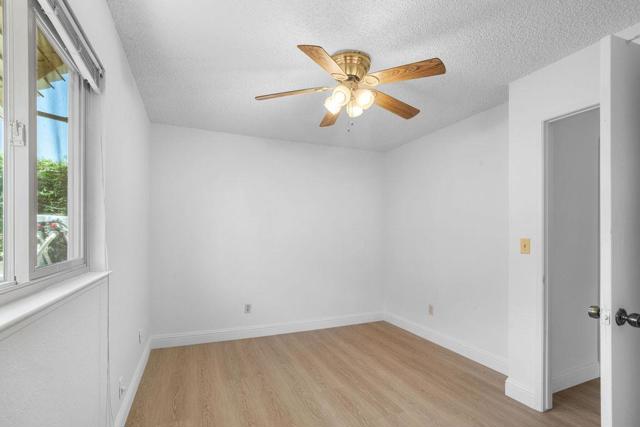 257 Robert Avenue, Ripon CA: https://media.crmls.org/mediaz/bb1e3076-fca3-433a-b687-33483f81b8e2.jpg