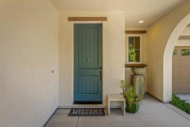 9850 Bobcat Court, Gilroy CA: https://media.crmls.org/mediaz/bb1e6465-436e-4303-a9fb-8cf19ec8d342.jpg