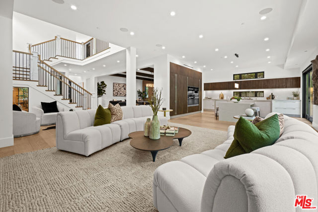 741 N Vista Street, Los Angeles CA: https://media.crmls.org/mediaz/bb1e8023-443f-435d-b9dd-8d7f6bc03627.jpg
