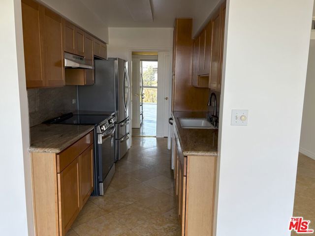 201 Ocean Avenue, 710P photo 5