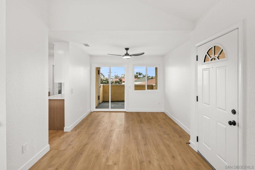 MLS #250045021SD image #10