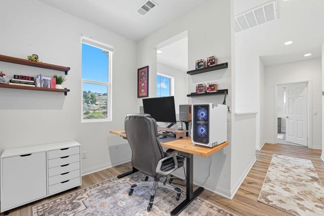 Detail Gallery Image 14 of 37 For 2607 Nanza, Spring Valley,  CA 91977 - 3 Beds | 2/1 Baths