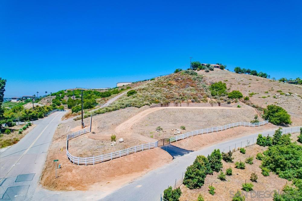 MLS #250032615SD img 50