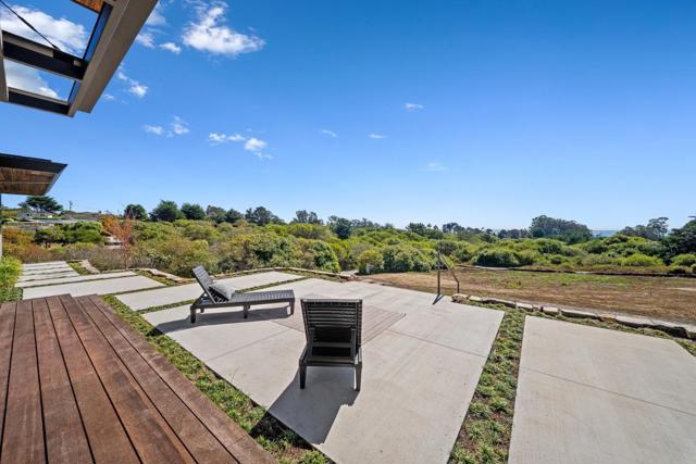 600 Seaview Terrace, La Selva Beach CA: https://media.crmls.org/mediaz/bb23be6c-b53f-4e3c-842e-883fe186505a.jpg