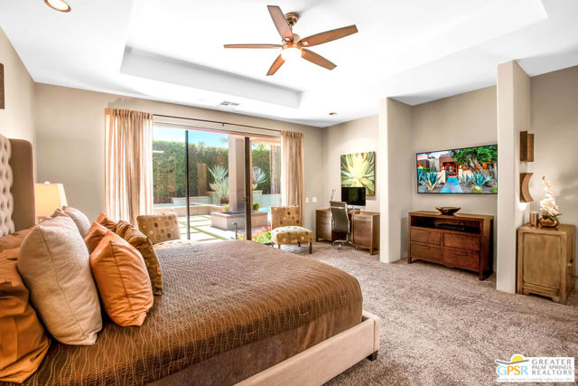 39700 Keenan Drive, Rancho Mirage CA: https://media.crmls.org/mediaz/bb24b45a-5991-44f8-b79c-72bb34164827.jpg