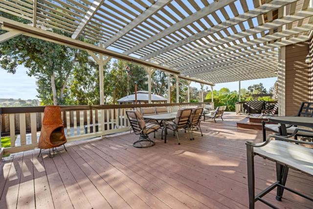 151 Tierra Del Sol, Hollister CA: https://media.crmls.org/mediaz/bb24e98a-e418-47bb-aed3-718629e60998.jpg