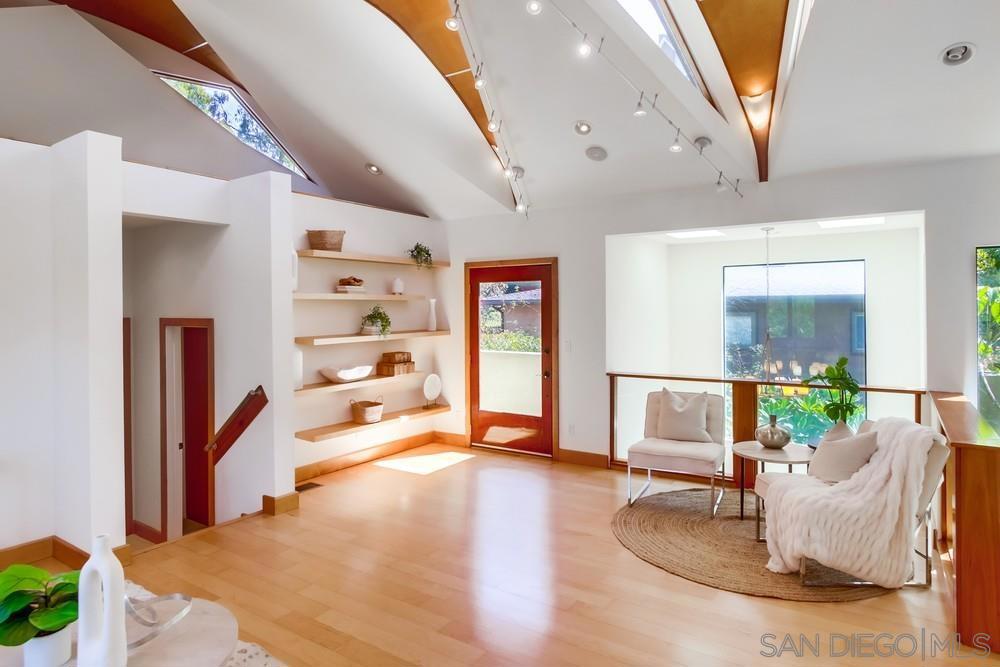 MLS #250022011SD image #17