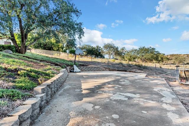 Detail Gallery Image 39 of 47 For 2302 Shaylene Way, Alpine,  CA 91901 - 3 Beds | 2/1 Baths