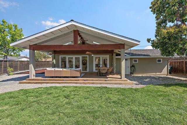 728 Glencoe Court, Sunnyvale CA: https://media.crmls.org/mediaz/bb279d27-df8d-4f96-ac4e-a4557ca73c38.jpg