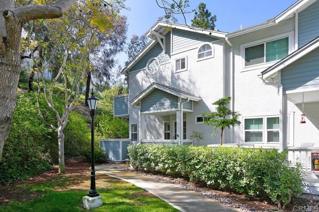 9910 Scripps Vista Way, San Diego CA: https://media.crmls.org/mediaz/bb28361d-f835-4195-b756-656444975f31.jpg