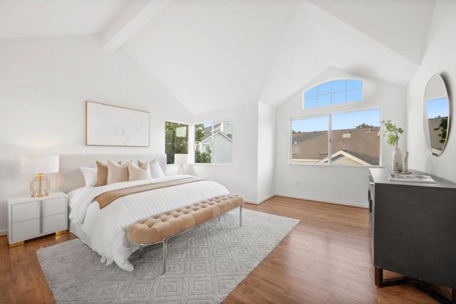 445 Mcdonnel Road, Alameda CA: https://media.crmls.org/mediaz/bb28704e-f69a-424a-b51d-f664ebd72b67.jpg