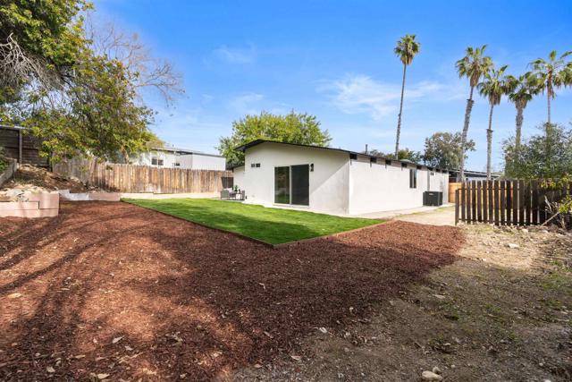 Image 35 of 48 For 5644 Bromley Way