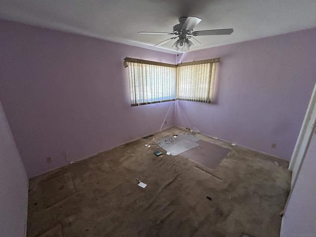 1333 El Rey Ave, El Cajon CA: https://media.crmls.org/mediaz/bb29ebb1-50a2-479c-9b84-1512413c84d9.jpg