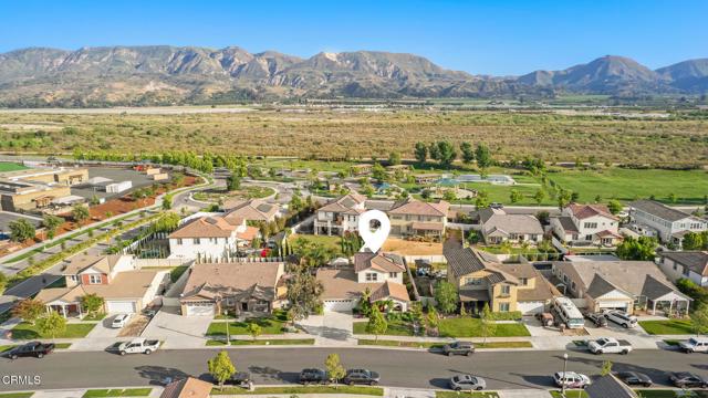 396 Edgewood Drive, Fillmore CA: https://media.crmls.org/mediaz/bb2abb4a-c1fc-402e-97cb-7220b4e251fe.jpg