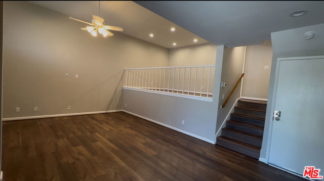 11260 Overland Avenue, Culver City CA: https://media.crmls.org/mediaz/bb2c9655-e356-4e57-9f39-22f7067e2a53.jpg