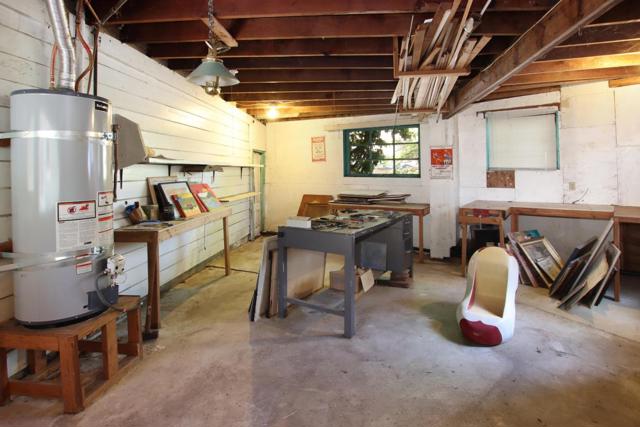 324 Laurel Drive, Felton CA: https://media.crmls.org/mediaz/bb2e8bee-9e59-4efe-bf54-939fd7bc8fe8.jpg