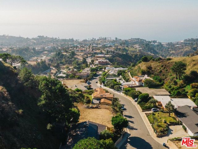 Drew Fenton | 1046 Enchanted Way Pacific Palisades CA | MLS: 7489087 Drew Fenton | 1046 Enchanted Way Pacific Palisades CA | MLS: 7489087