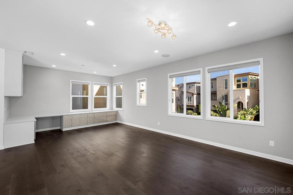 8352 Ridge Ct - photo 18